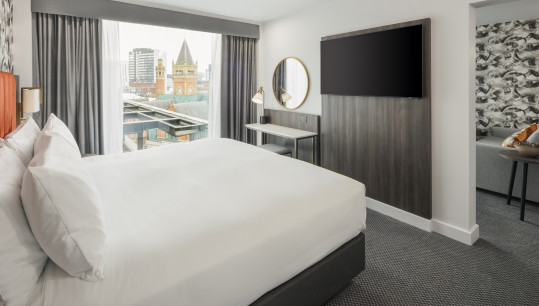 MANPDDI KING SUITE 002
