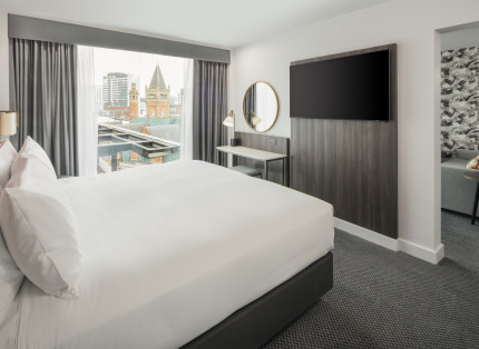 MANPDDI KING SUITE 002