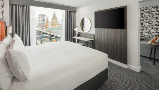 MANPDDI KING SUITE 002