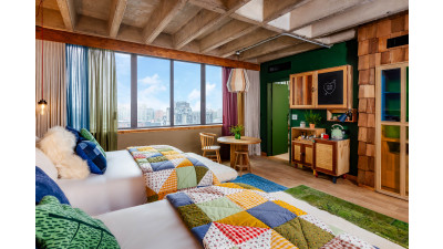Treehouse Hotel Manchester 19 min