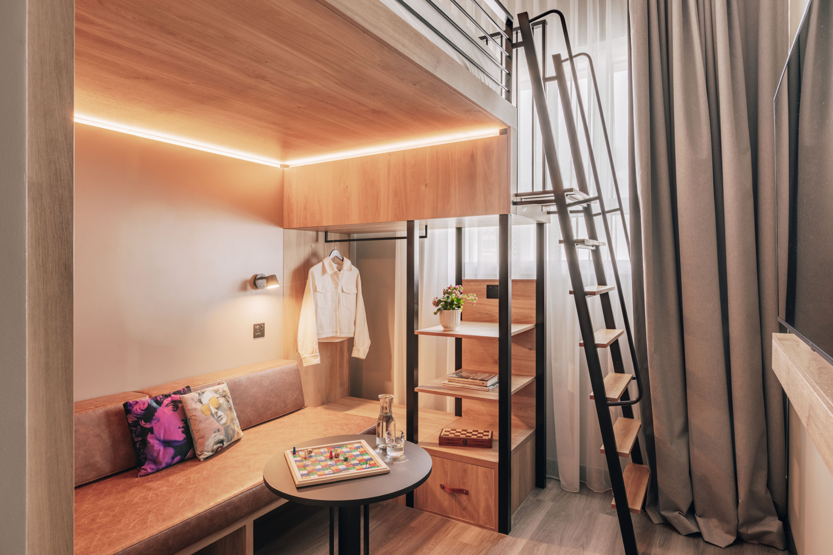 CF Moxy Piccadilly 22