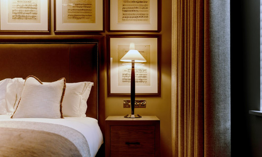 Bedside detail