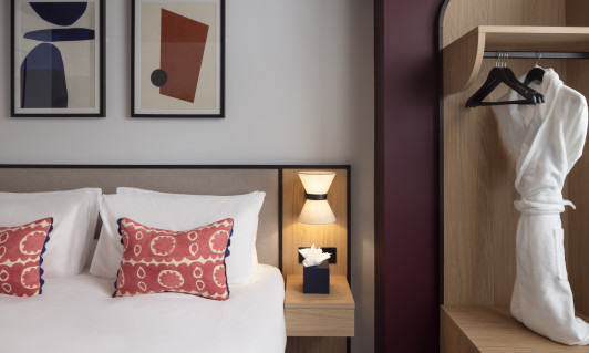 Studio Suite 2